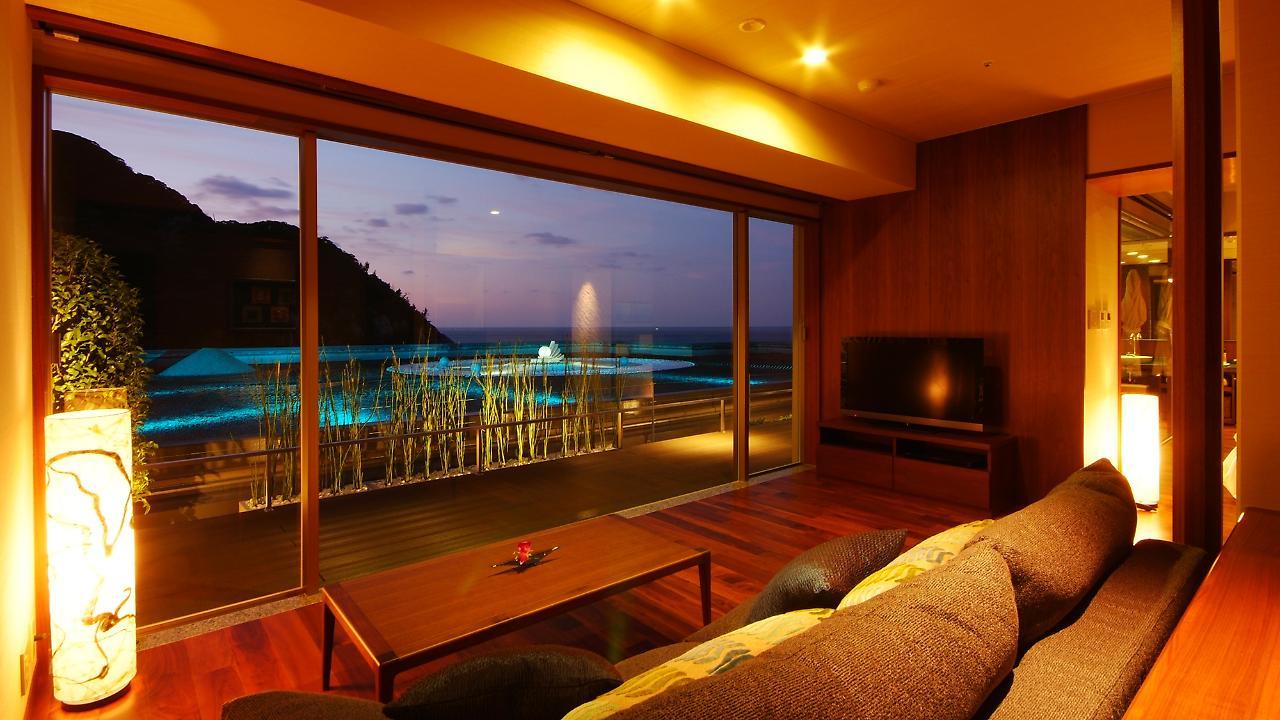 Hotel Kinparo Toyooka  Εξωτερικό φωτογραφία
